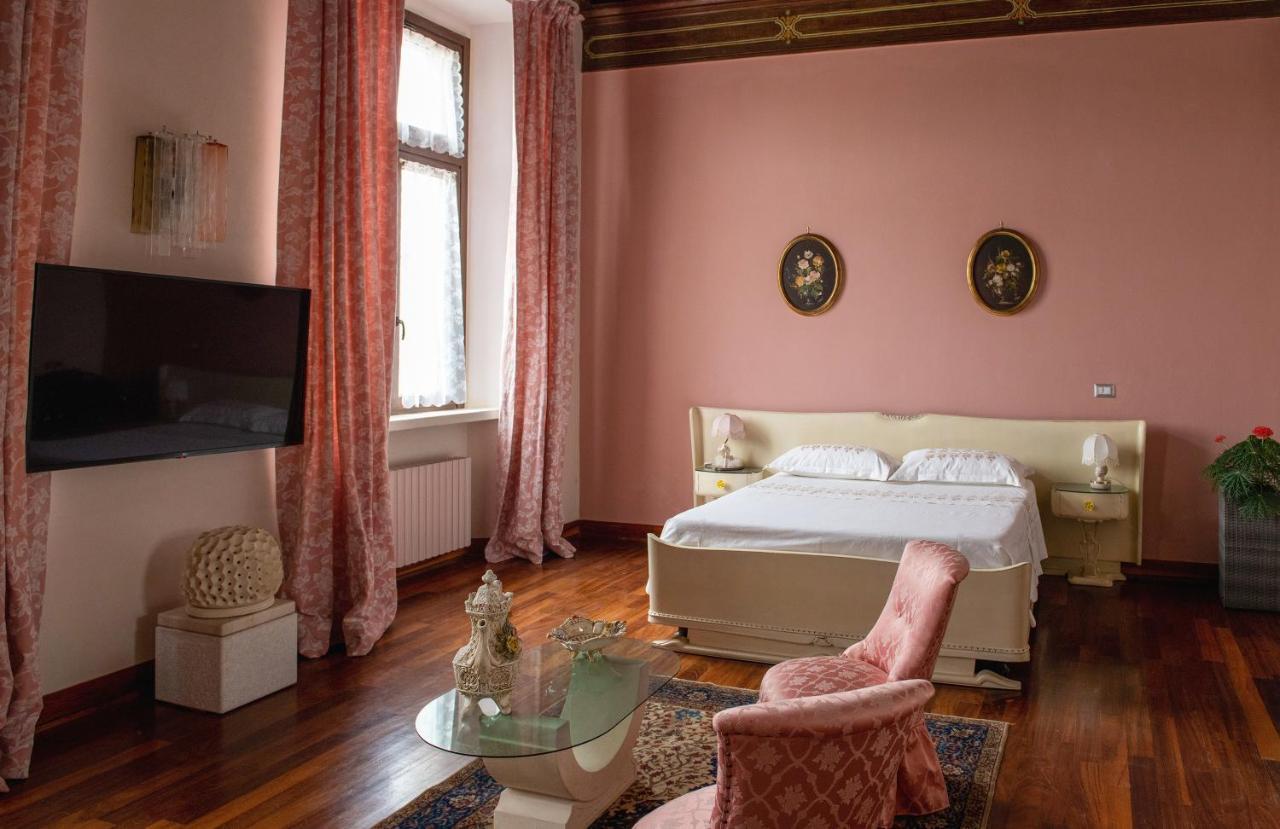 Palazzo Bed And Breakfast Calvisano Exteriör bild